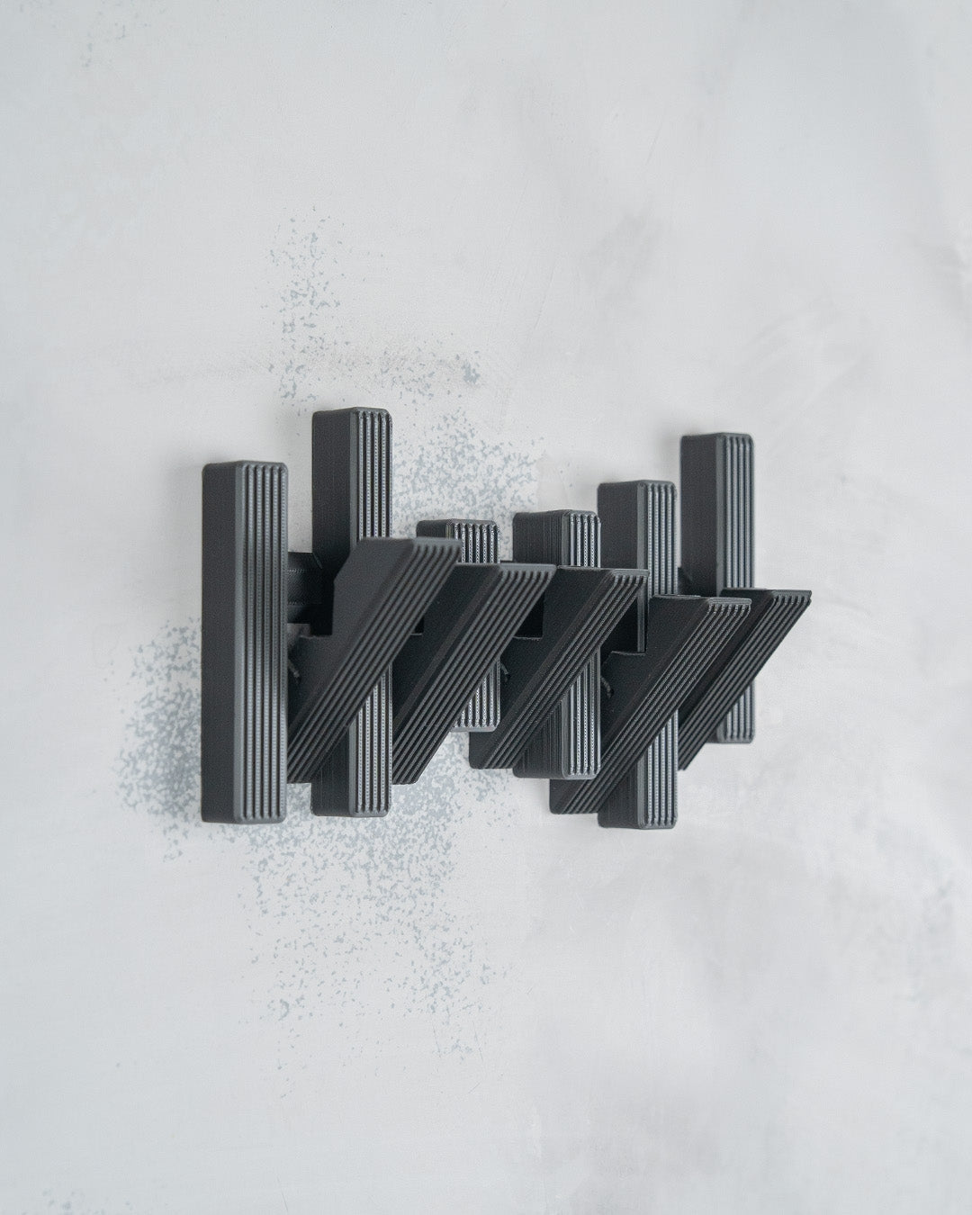 Modern Grid – Wall Hangers