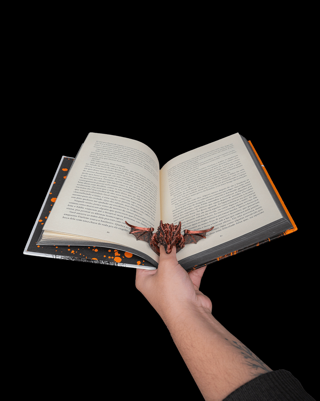 Dragonwing – Page Holder