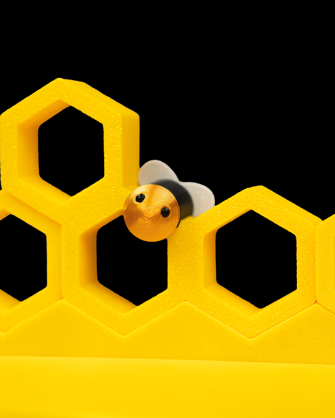 Honey-Comb Showdown