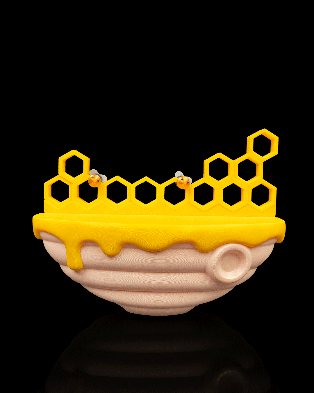 Honey-Comb Showdown
