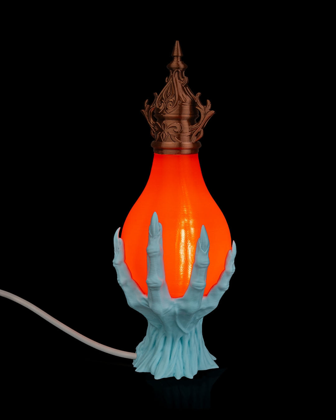 Last Grasp – Table Lamp