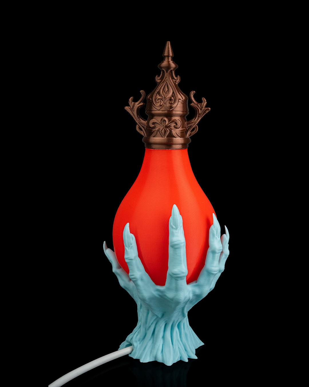 Last Grasp – Table Lamp